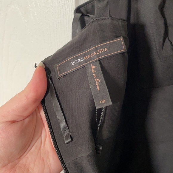 BCBG size 2 black satin bandage dress - Picture 4 of 6